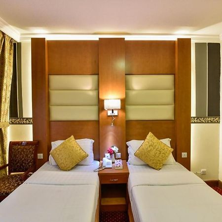 Guest House คีราค ภายนอก รูปภาพ